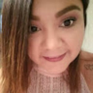 Meet your Posher, Cinthia